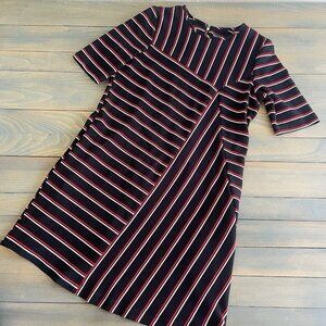Gabby Skye Asymmetrical Shift Striped Round Neck Dress Multicolor Size 8 (E8)